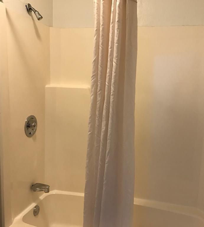 Royal Regency Inn روك هيل المظهر الخارجي الصورة